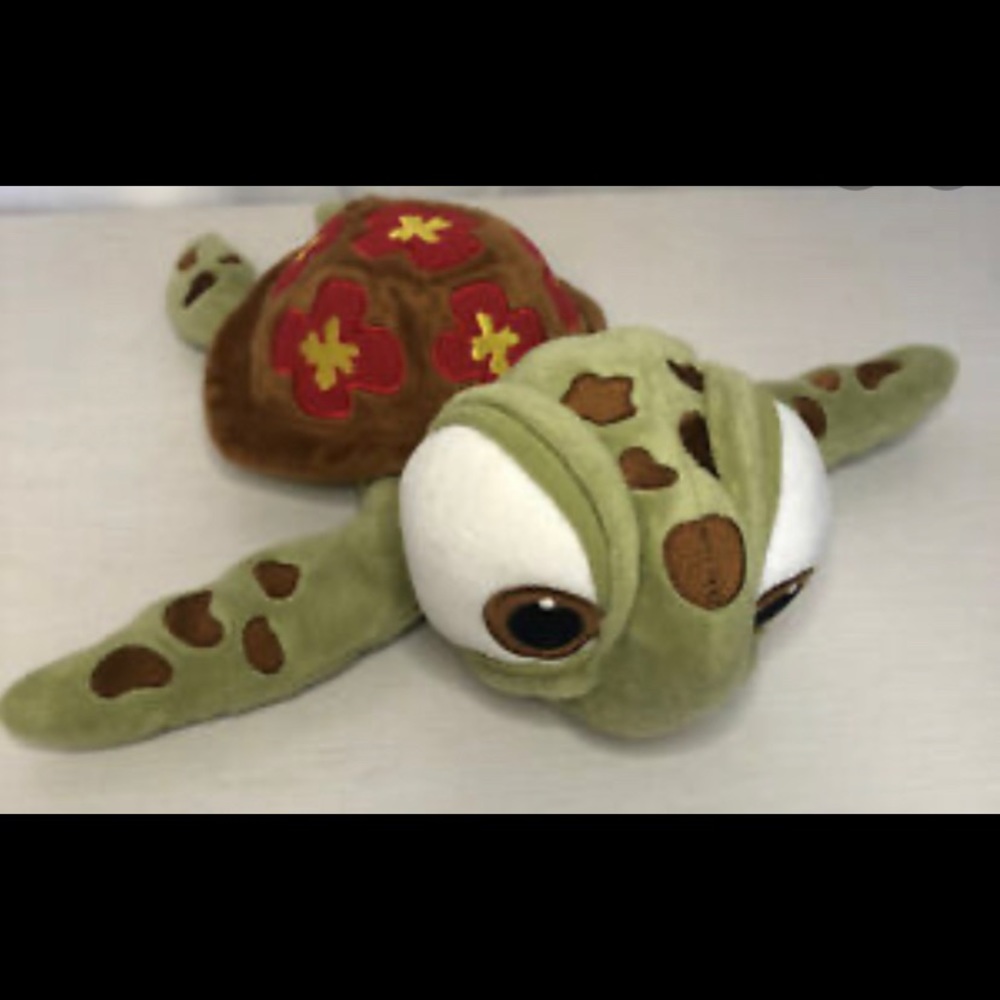 Disney Finding Nemo Baby Turtle - Squirt Toy 30cm